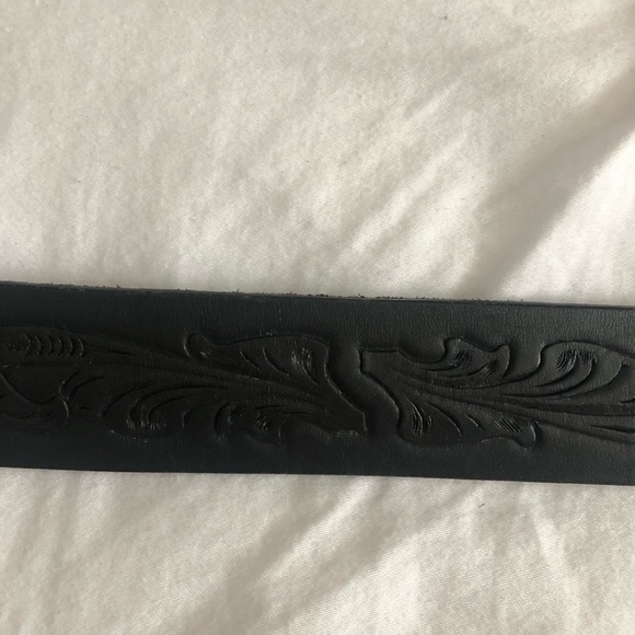 Interchangeable Belt with 2 Buckles from bebe - Picture 4 of 6